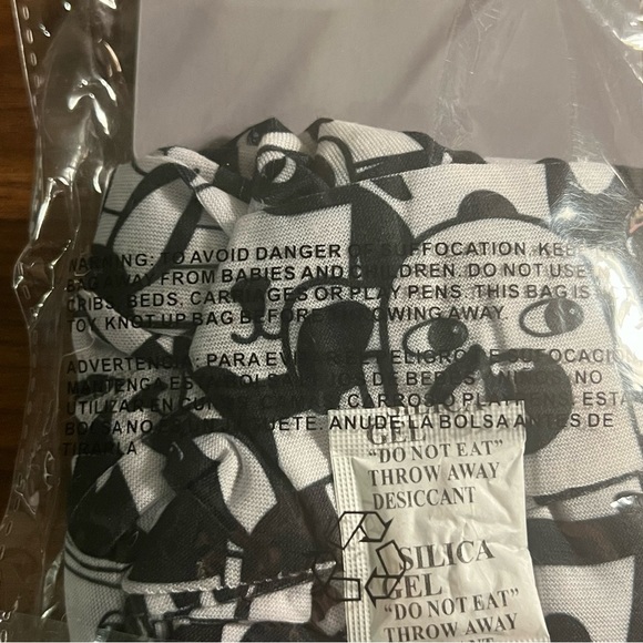 Multipurpose Wide Head Buff Wearable Art - Picture 4 of 5